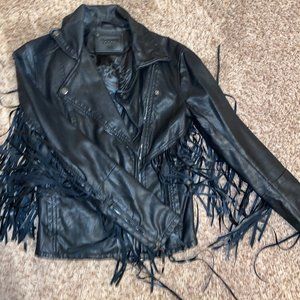 BLACK LEATHER JACKET